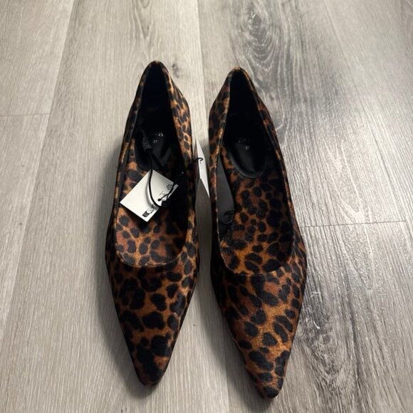 Zara cheetah flats 6.5 - Picture 1 of 4